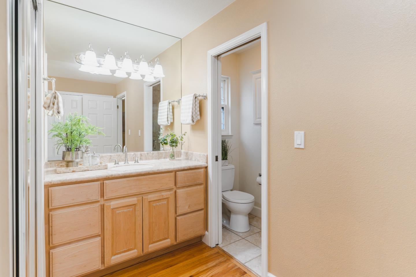 Detail Gallery Image 40 of 63 For 864 Midvale Ln, San Jose,  CA 95136 - 3 Beds | 2 Baths