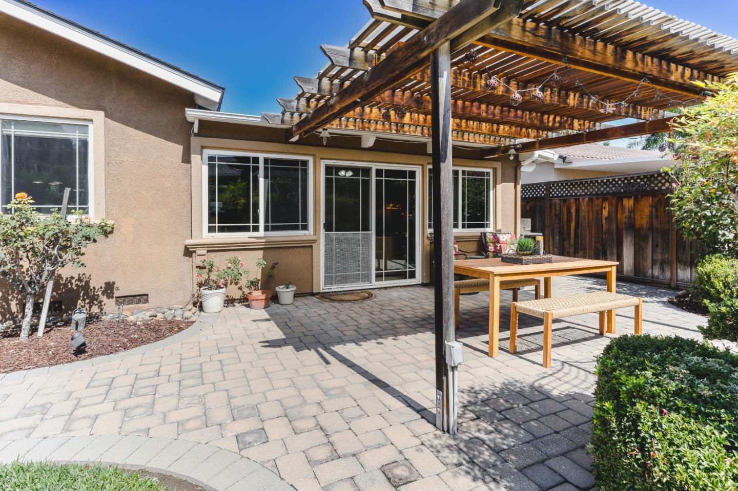 Detail Gallery Image 49 of 63 For 864 Midvale Ln, San Jose,  CA 95136 - 3 Beds | 2 Baths