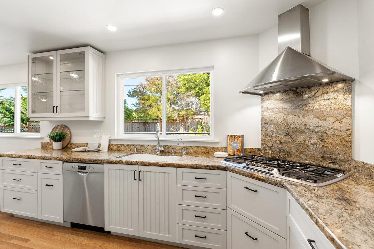 Detail Gallery Image 25 of 62 For 1040 Helen Dr, Millbrae,  CA 94030 - 4 Beds | 3 Baths