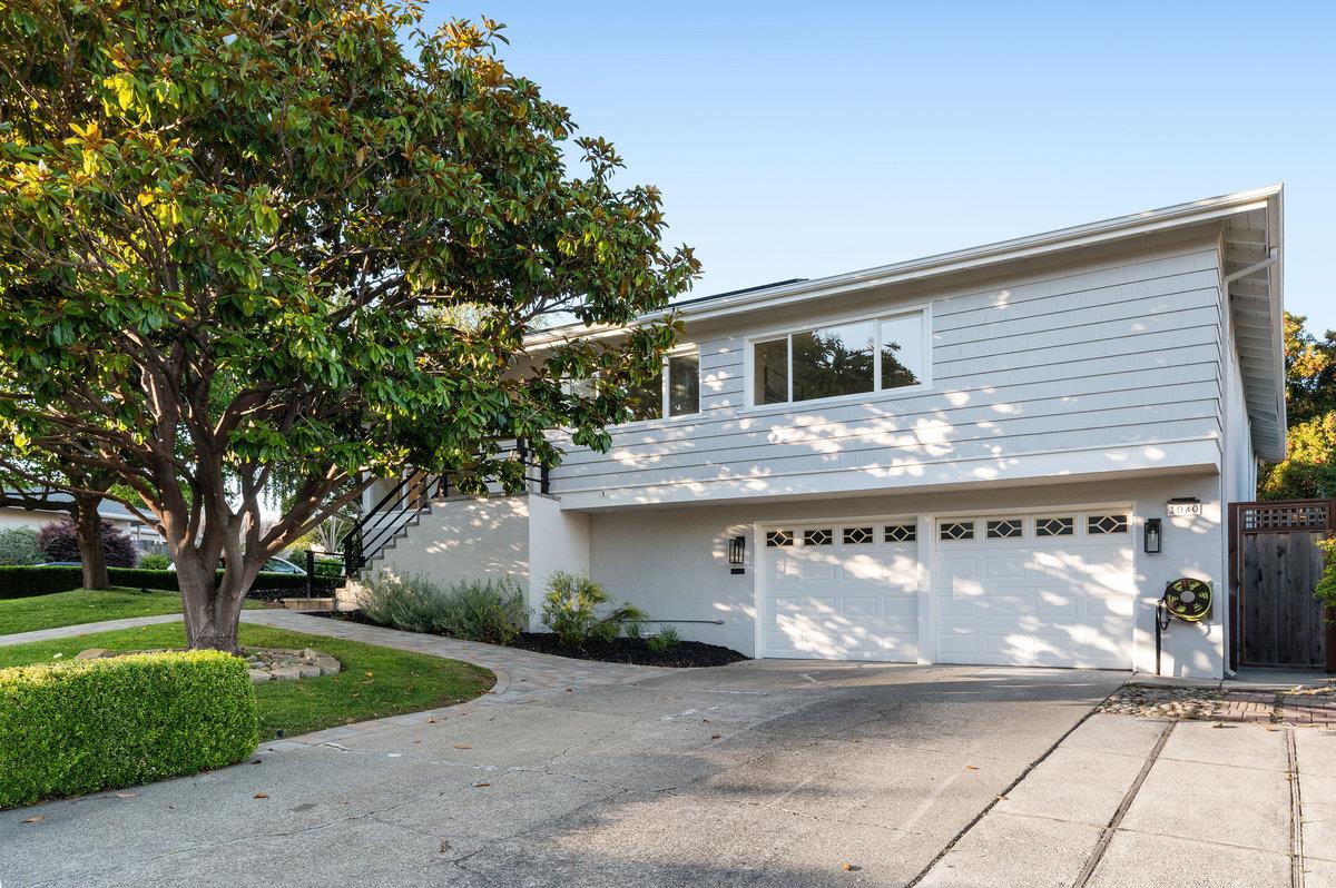 Detail Gallery Image 3 of 62 For 1040 Helen Dr, Millbrae,  CA 94030 - 4 Beds | 3 Baths