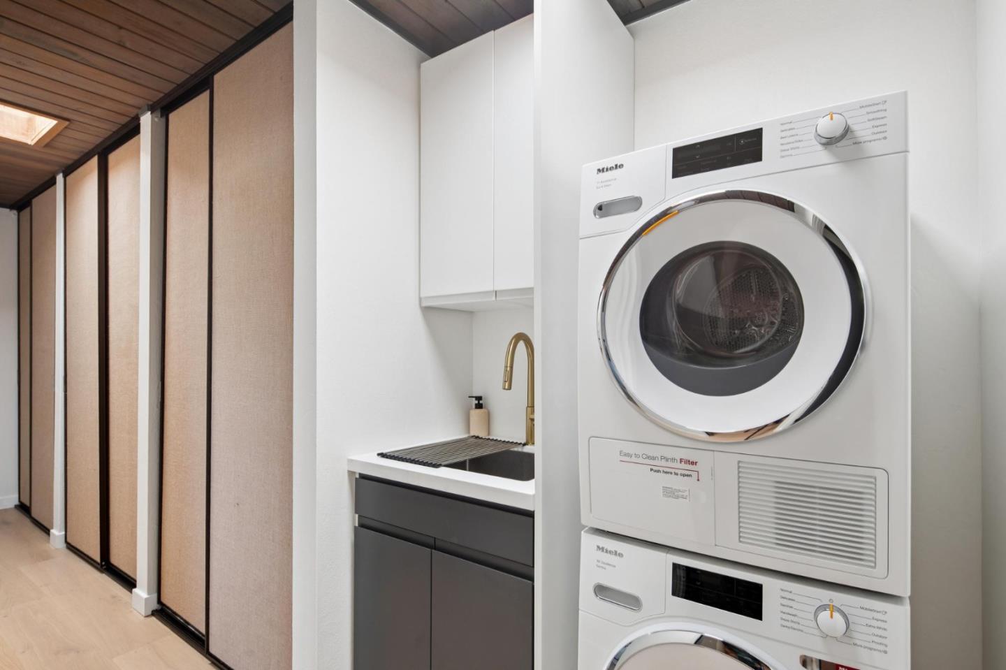 Detail Gallery Image 23 of 46 For 255 Amber Dr, San Francisco,  CA 94131 - 4 Beds | 2 Baths