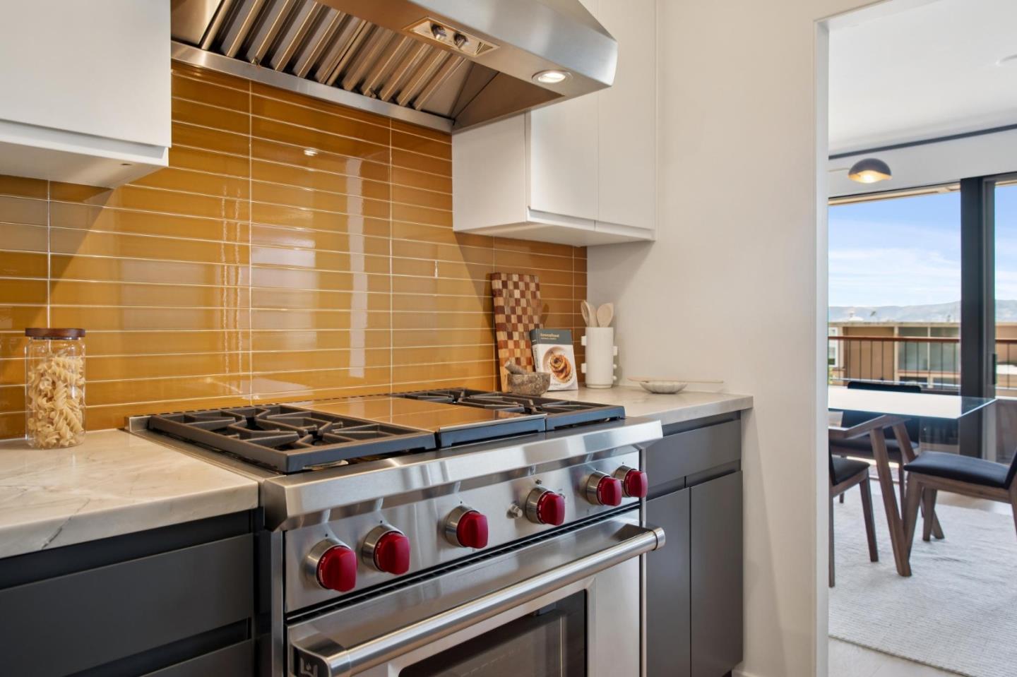 Detail Gallery Image 25 of 46 For 255 Amber Dr, San Francisco,  CA 94131 - 4 Beds | 2 Baths