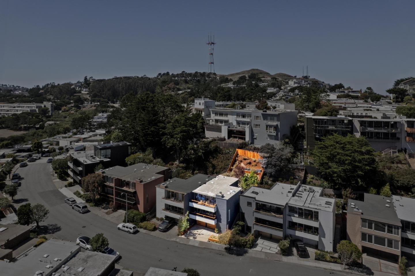 Detail Gallery Image 32 of 46 For 255 Amber Dr, San Francisco,  CA 94131 - 4 Beds | 2 Baths