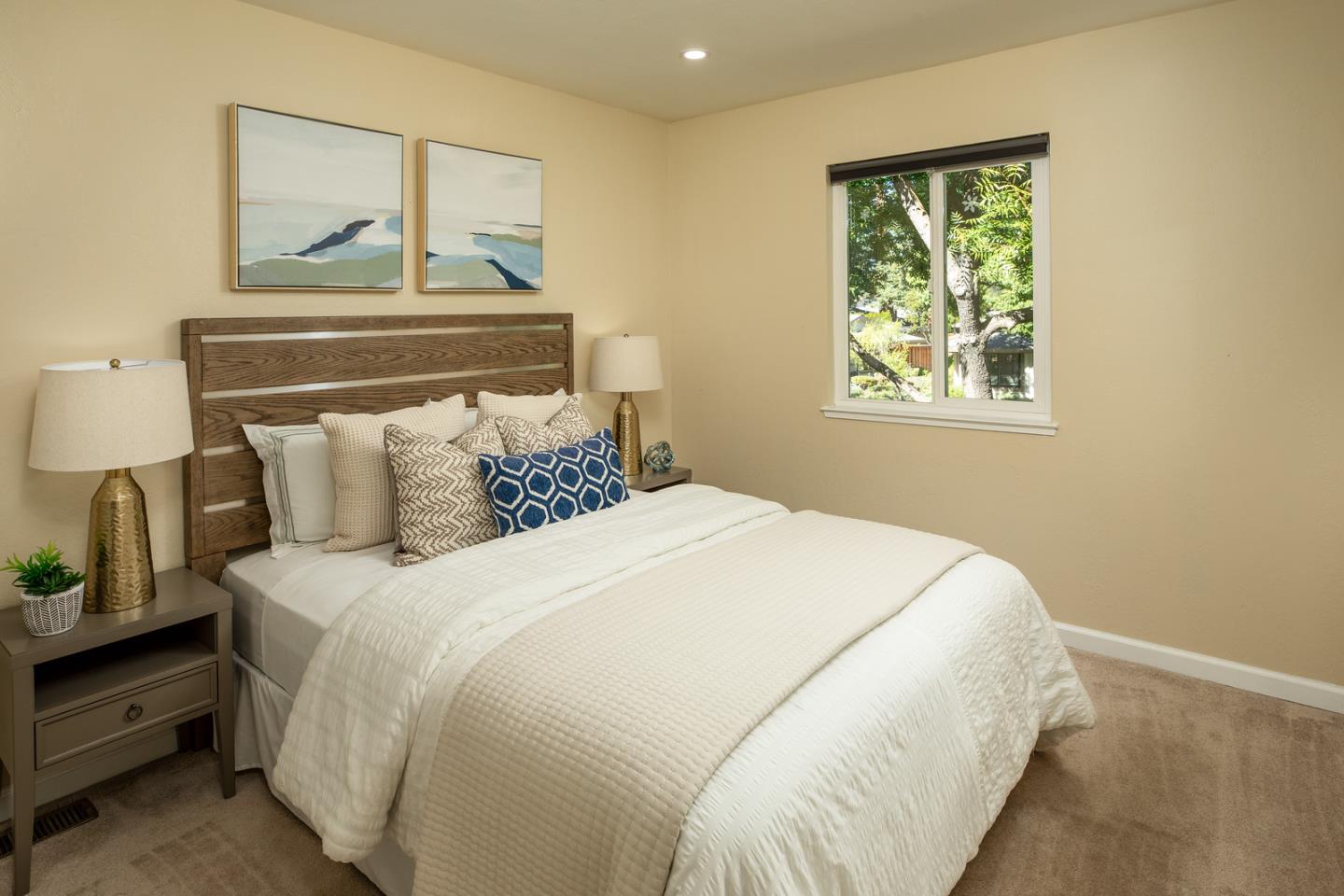 Detail Gallery Image 19 of 27 For 1492 Aurelian Ln, San Jose,  CA 95126 - 3 Beds | 2/1 Baths