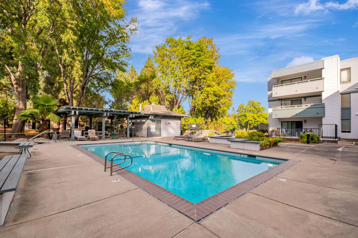 Detail Gallery Image 27 of 42 For 40425 Chapel Way #214,  Fremont,  CA 94538 - 3 Beds | 2 Baths