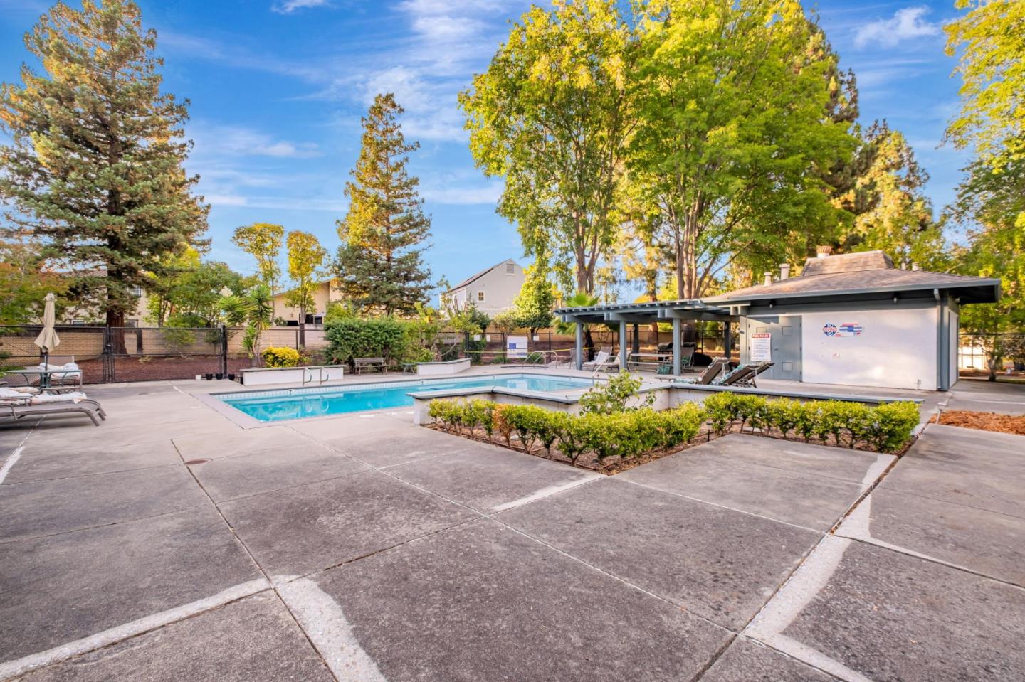 Detail Gallery Image 28 of 42 For 40425 Chapel Way #214,  Fremont,  CA 94538 - 3 Beds | 2 Baths