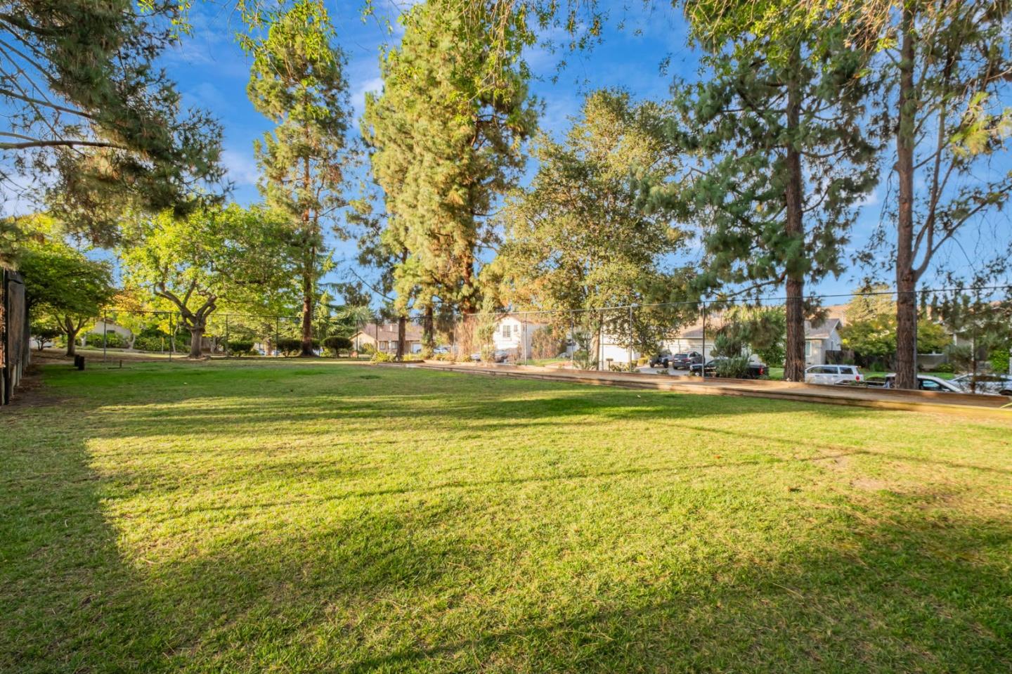 Detail Gallery Image 34 of 42 For 40425 Chapel Way #214,  Fremont,  CA 94538 - 3 Beds | 2 Baths