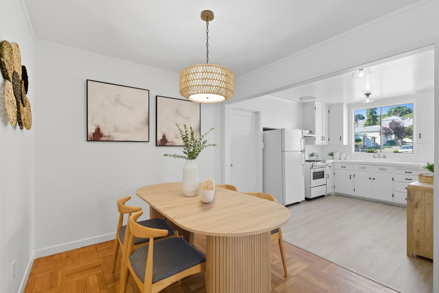 Detail Gallery Image 10 of 29 For 752 Cherry Ave, San Bruno,  CA 94066 - 3 Beds | 1 Baths