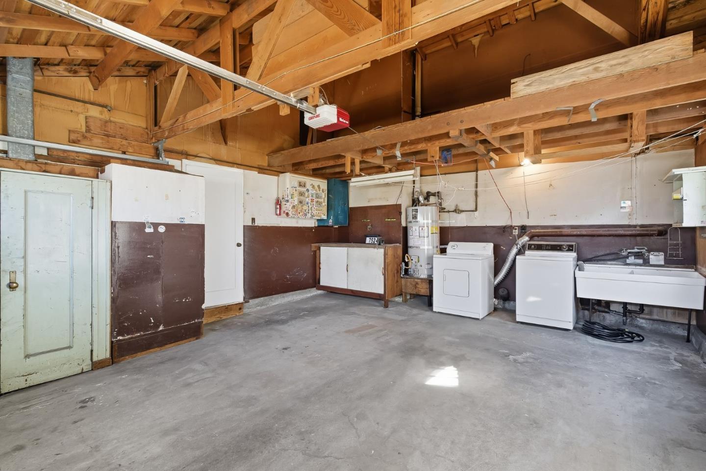 Detail Gallery Image 24 of 29 For 752 Cherry Ave, San Bruno,  CA 94066 - 3 Beds | 1 Baths