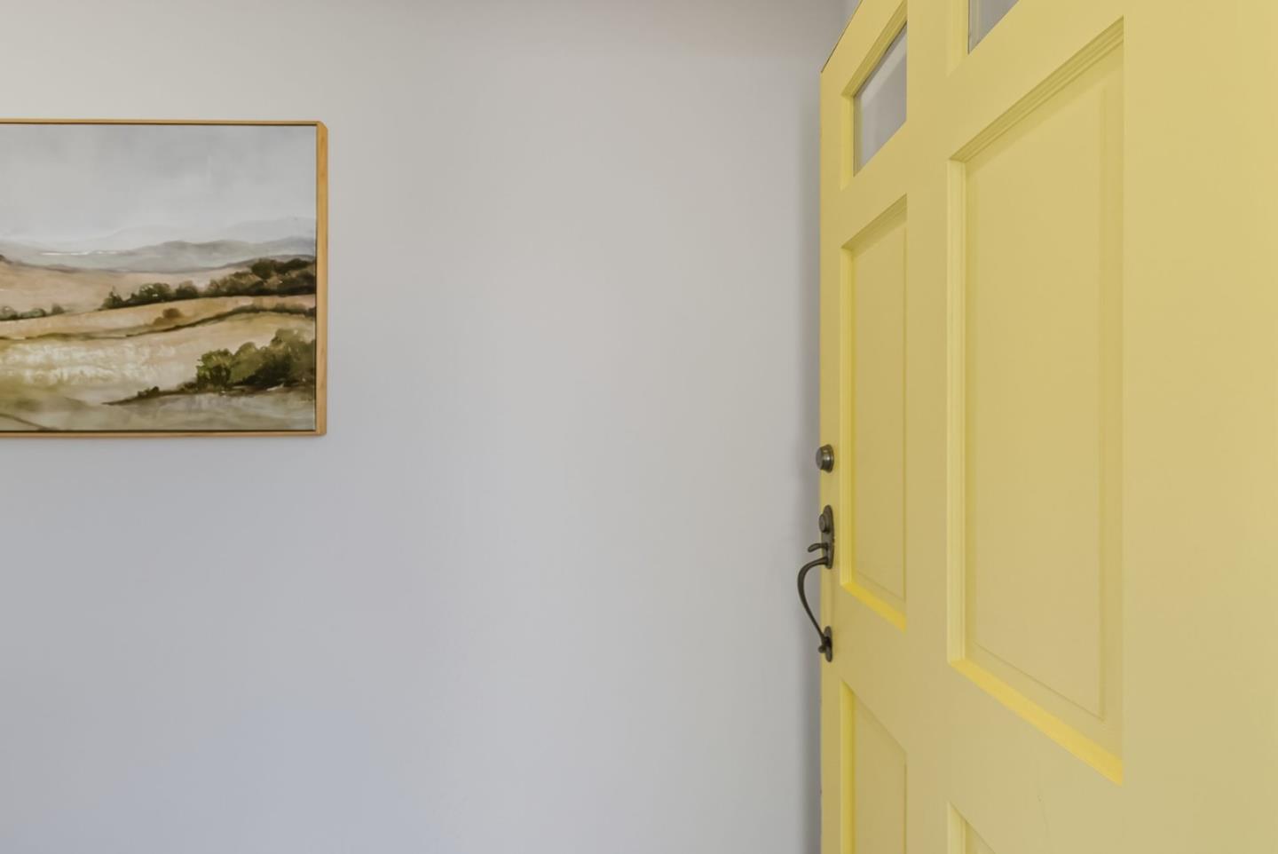 Detail Gallery Image 4 of 29 For 752 Cherry Ave, San Bruno,  CA 94066 - 3 Beds | 1 Baths