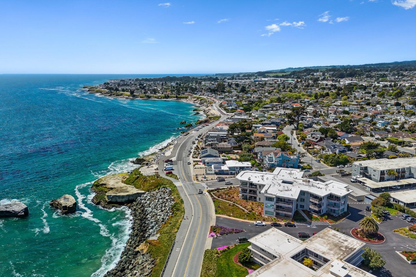 Detail Gallery Image 19 of 50 For 890 West Cliff Dr #8,  Santa Cruz,  CA 95060 - 2 Beds | 2 Baths
