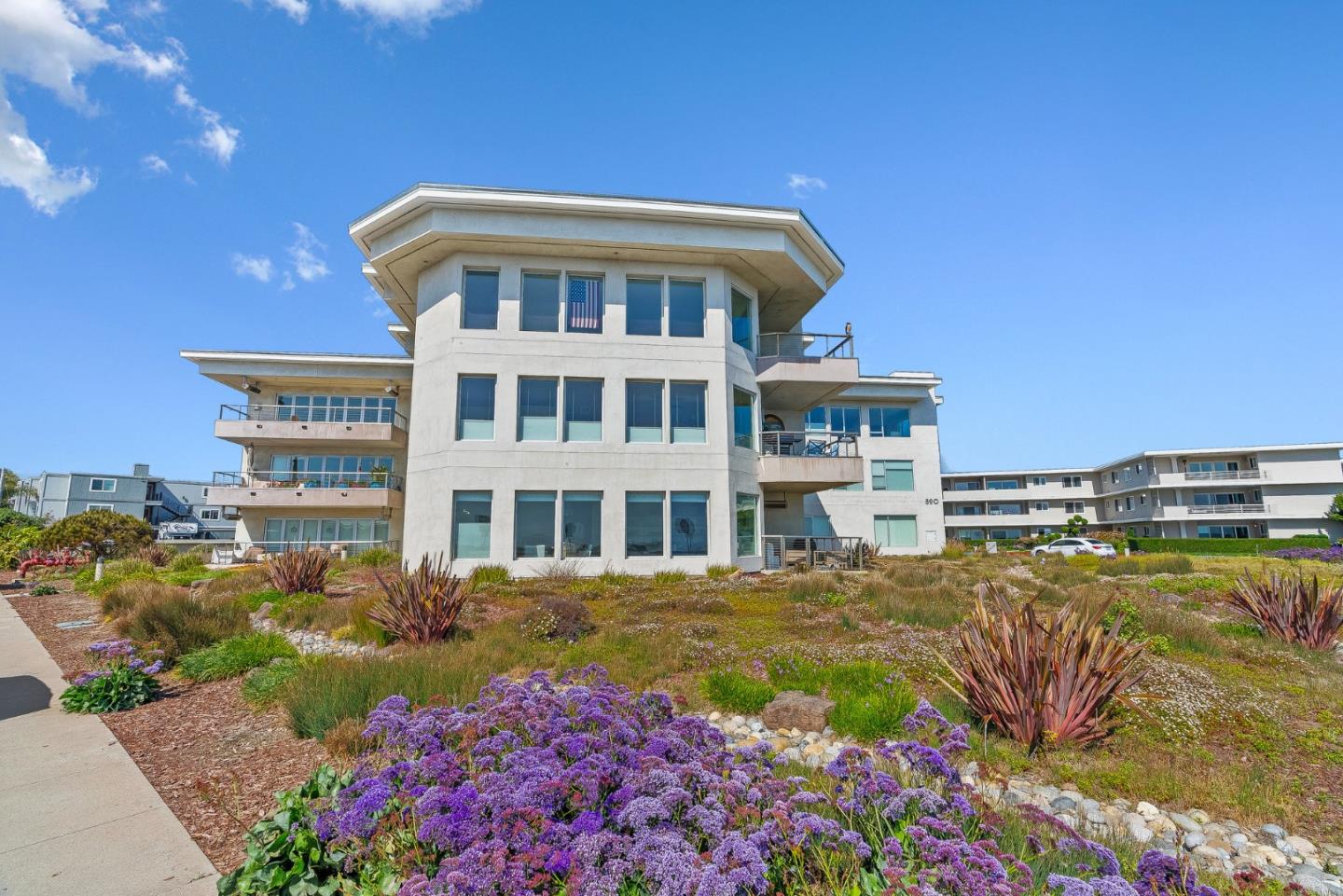 Detail Gallery Image 35 of 50 For 890 West Cliff Dr #8,  Santa Cruz,  CA 95060 - 2 Beds | 2 Baths