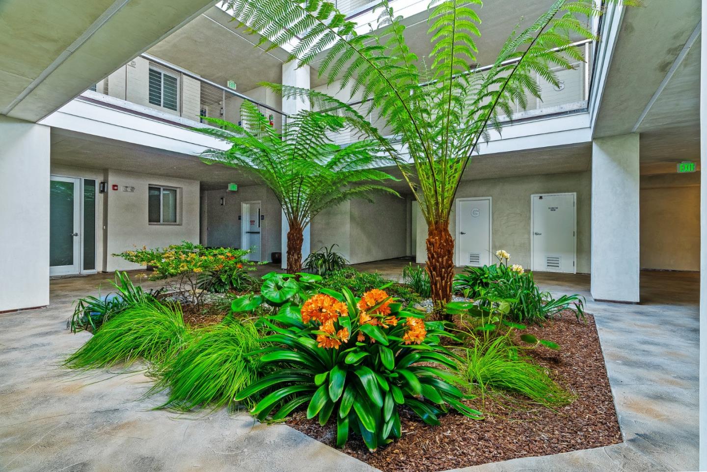 Detail Gallery Image 37 of 50 For 890 West Cliff Dr #8,  Santa Cruz,  CA 95060 - 2 Beds | 2 Baths
