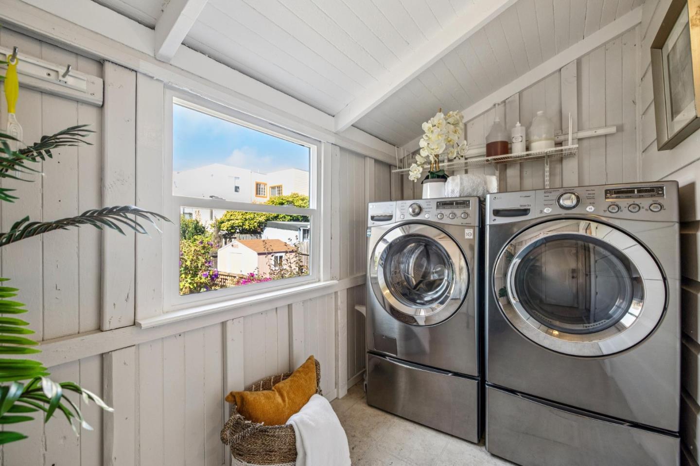 Detail Gallery Image 27 of 34 For 27 Beta Ave, Daly City,  CA 94014 - 3 Beds | 2 Baths