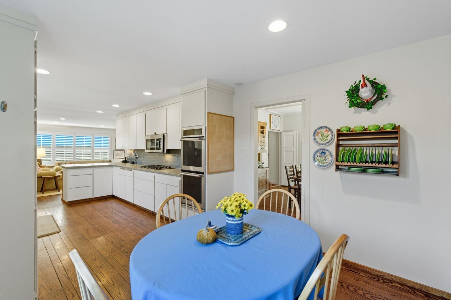 Detail Gallery Image 23 of 54 For 353 Franklin St, San Mateo,  CA 94402 - 3 Beds | 3 Baths