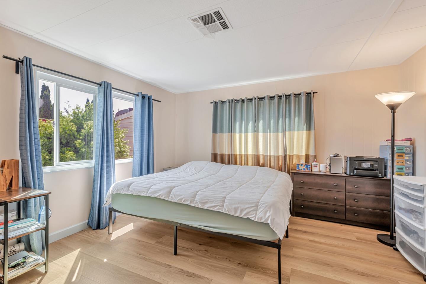 Detail Gallery Image 16 of 37 For 29129 Verdi Rd #29129,  Hayward,  CA 94544 - 2 Beds | 2 Baths
