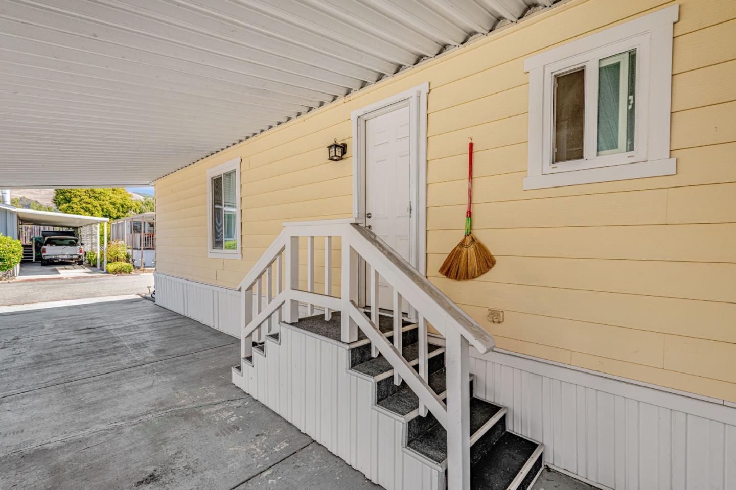 Detail Gallery Image 25 of 37 For 29129 Verdi Rd #29129,  Hayward,  CA 94544 - 2 Beds | 2 Baths