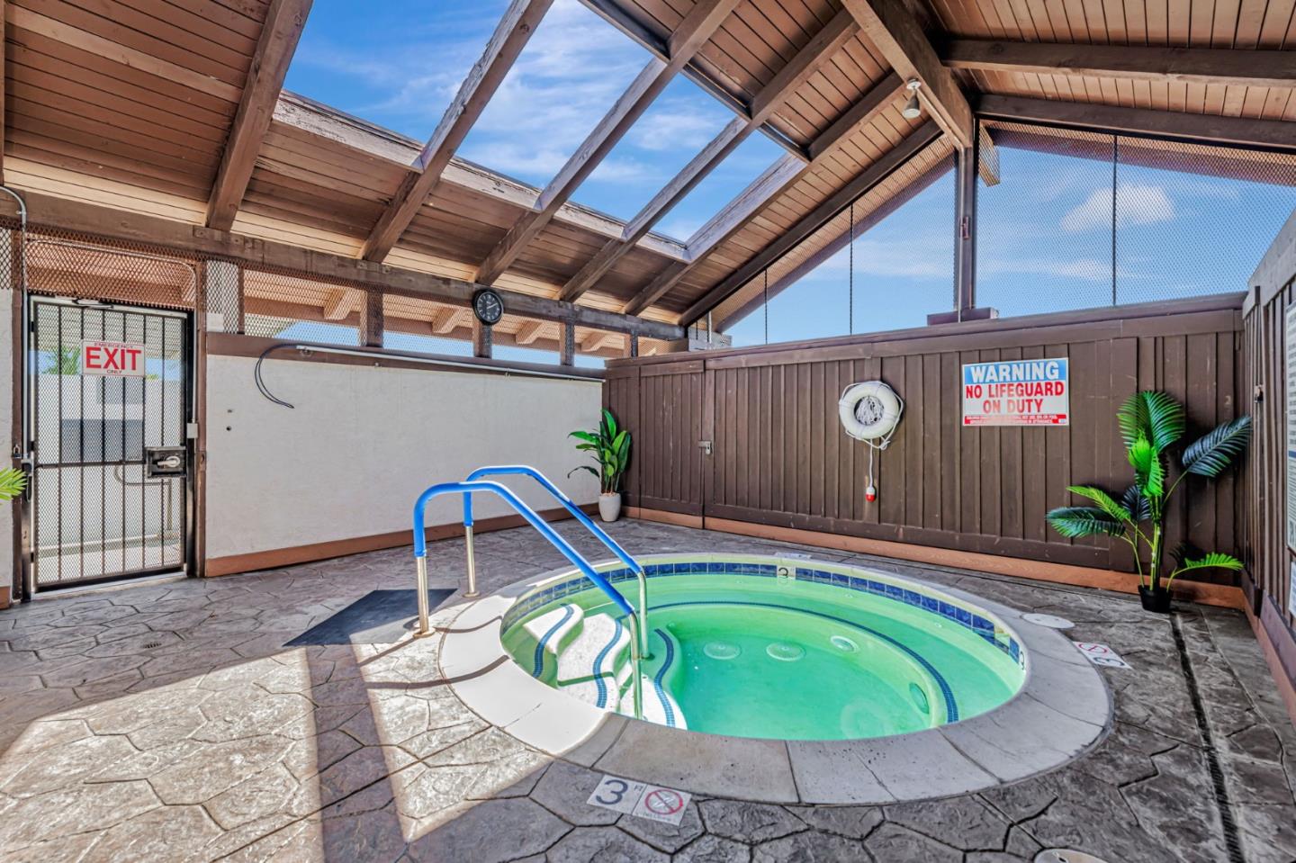 Detail Gallery Image 29 of 37 For 29129 Verdi Rd #29129,  Hayward,  CA 94544 - 2 Beds | 2 Baths