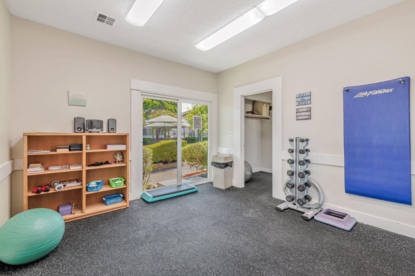 Detail Gallery Image 37 of 37 For 29129 Verdi Rd #29129,  Hayward,  CA 94544 - 2 Beds | 2 Baths