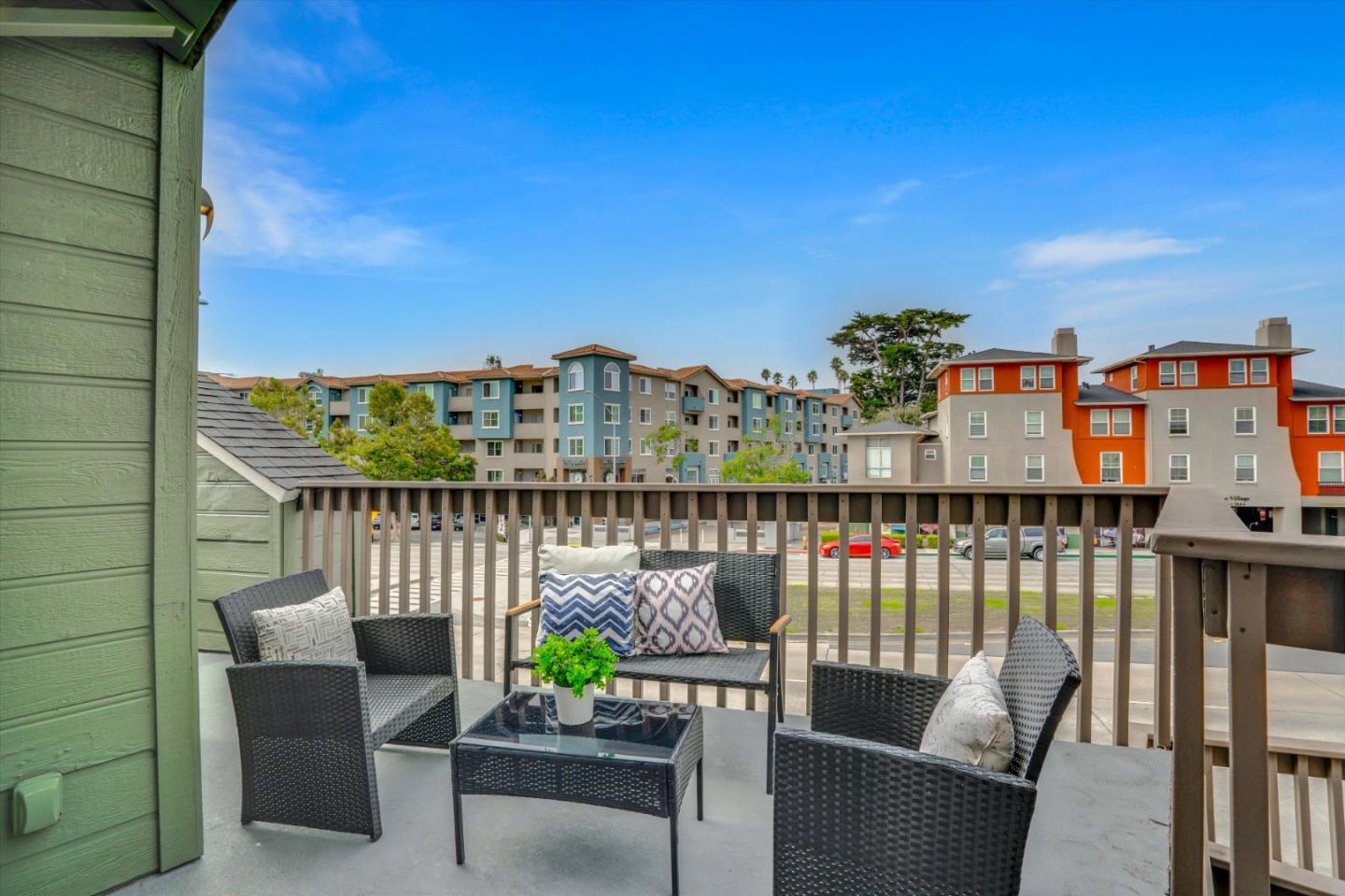 Detail Gallery Image 26 of 40 For 7625 Mission St, Daly City,  CA 94014 - 3 Beds | 2/1 Baths