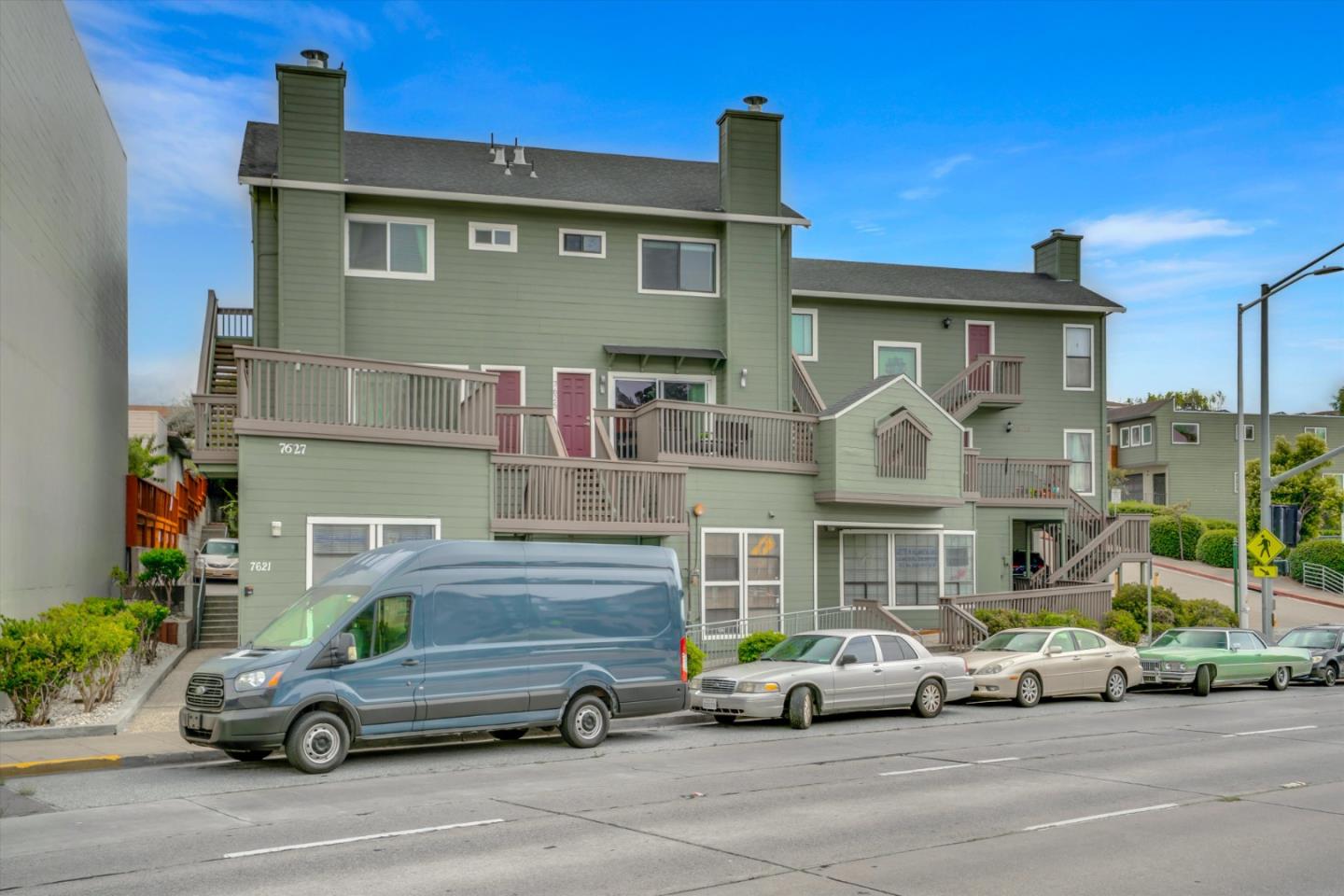 Detail Gallery Image 31 of 40 For 7625 Mission St, Daly City,  CA 94014 - 3 Beds | 2/1 Baths