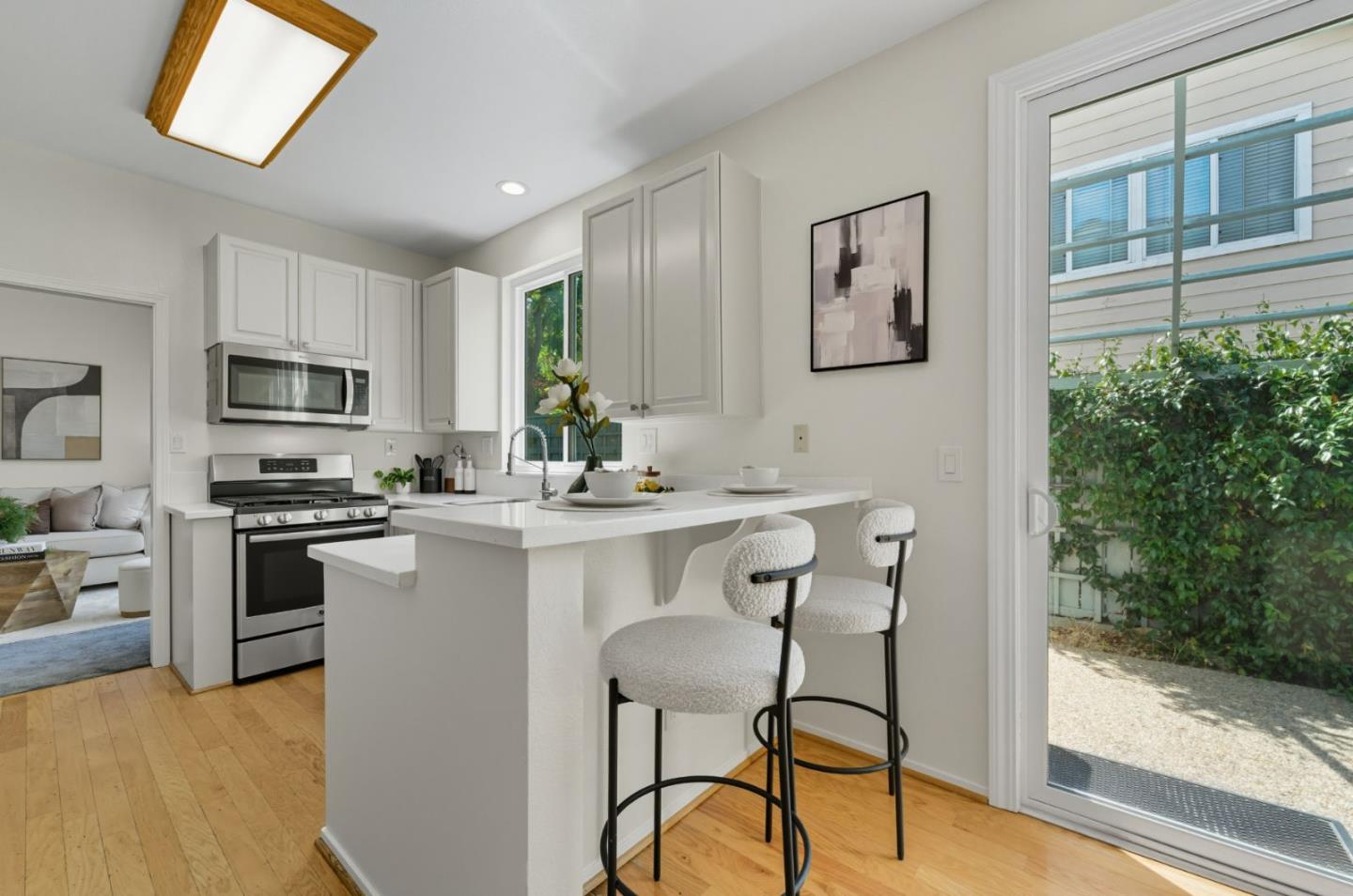 Detail Gallery Image 11 of 29 For 6055 Fairhope Pl, San Jose,  CA 95123 - 3 Beds | 2/1 Baths