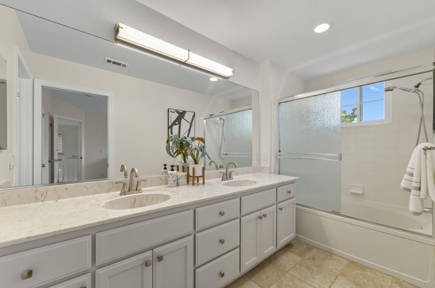 Detail Gallery Image 20 of 29 For 6055 Fairhope Pl, San Jose,  CA 95123 - 3 Beds | 2/1 Baths
