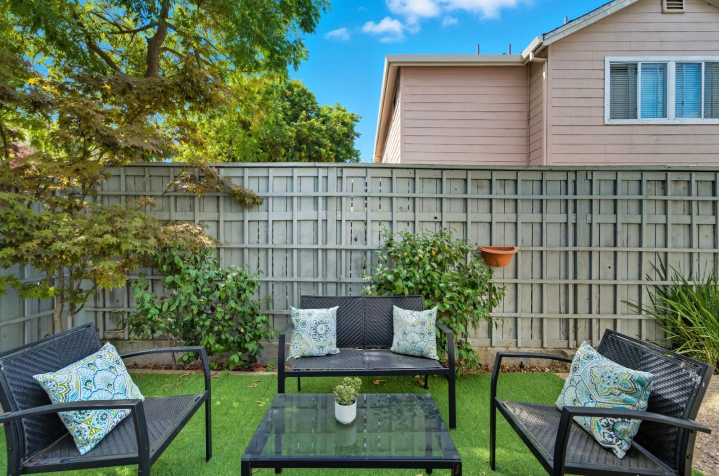 Detail Gallery Image 26 of 29 For 6055 Fairhope Pl, San Jose,  CA 95123 - 3 Beds | 2/1 Baths