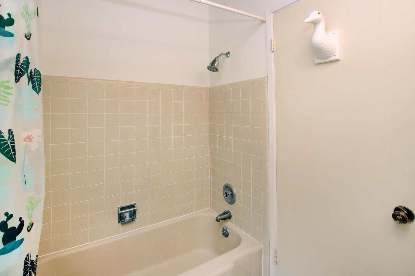 Detail Gallery Image 20 of 37 For 15715 Forest Hill Dr, Boulder Creek,  CA 95006 - 2 Beds | 2 Baths