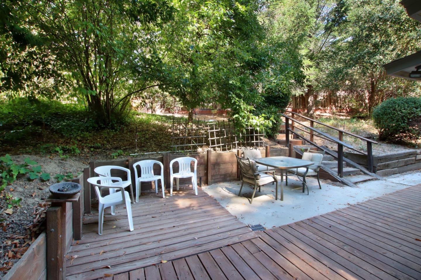 Detail Gallery Image 30 of 37 For 15715 Forest Hill Dr, Boulder Creek,  CA 95006 - 2 Beds | 2 Baths