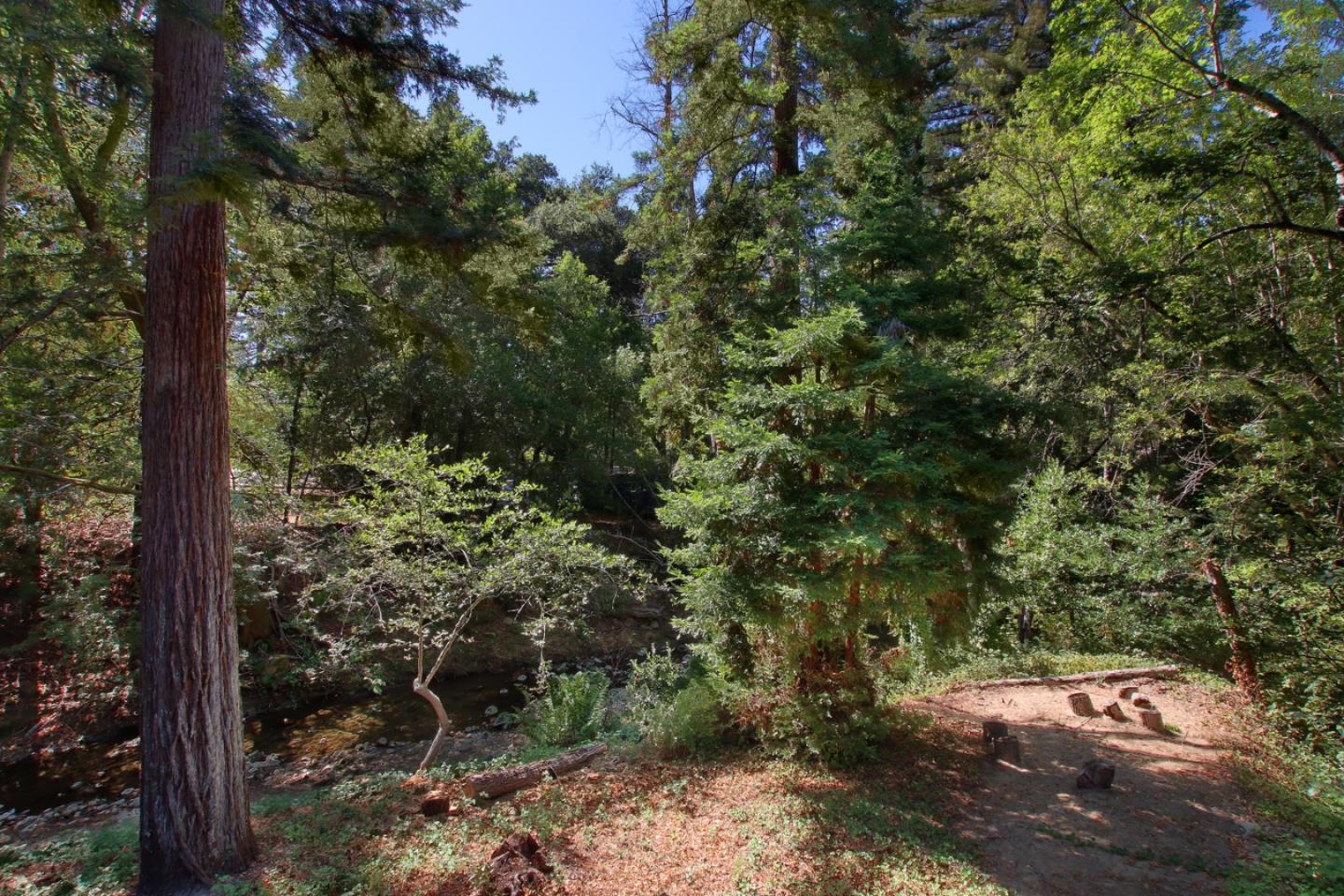 Detail Gallery Image 33 of 37 For 15715 Forest Hill Dr, Boulder Creek,  CA 95006 - 2 Beds | 2 Baths