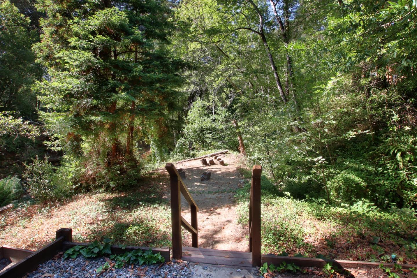 Detail Gallery Image 34 of 37 For 15715 Forest Hill Dr, Boulder Creek,  CA 95006 - 2 Beds | 2 Baths