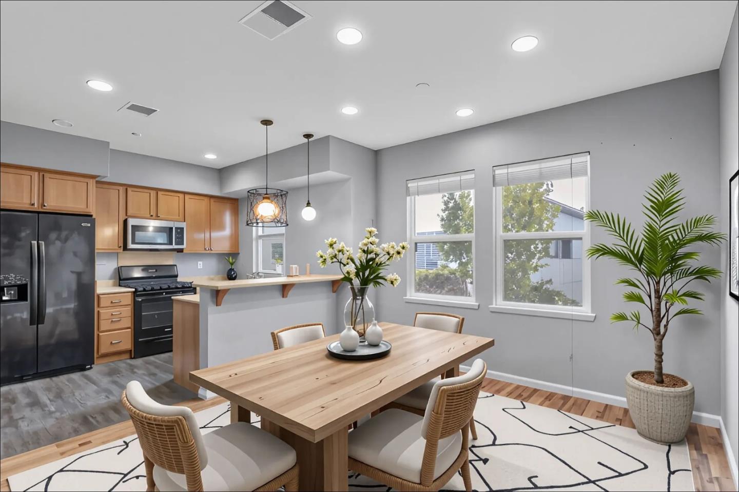 Detail Gallery Image 13 of 64 For 2872 10th St, San Pablo,  CA 94806 - 3 Beds | 2/1 Baths