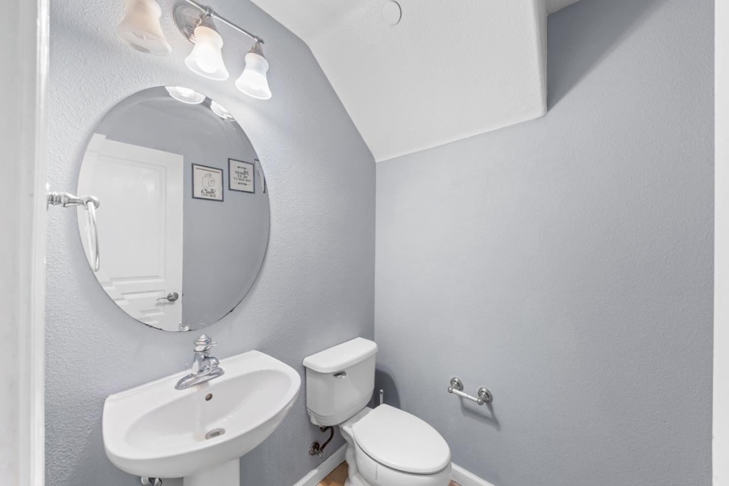 Detail Gallery Image 22 of 64 For 2872 10th St, San Pablo,  CA 94806 - 3 Beds | 2/1 Baths