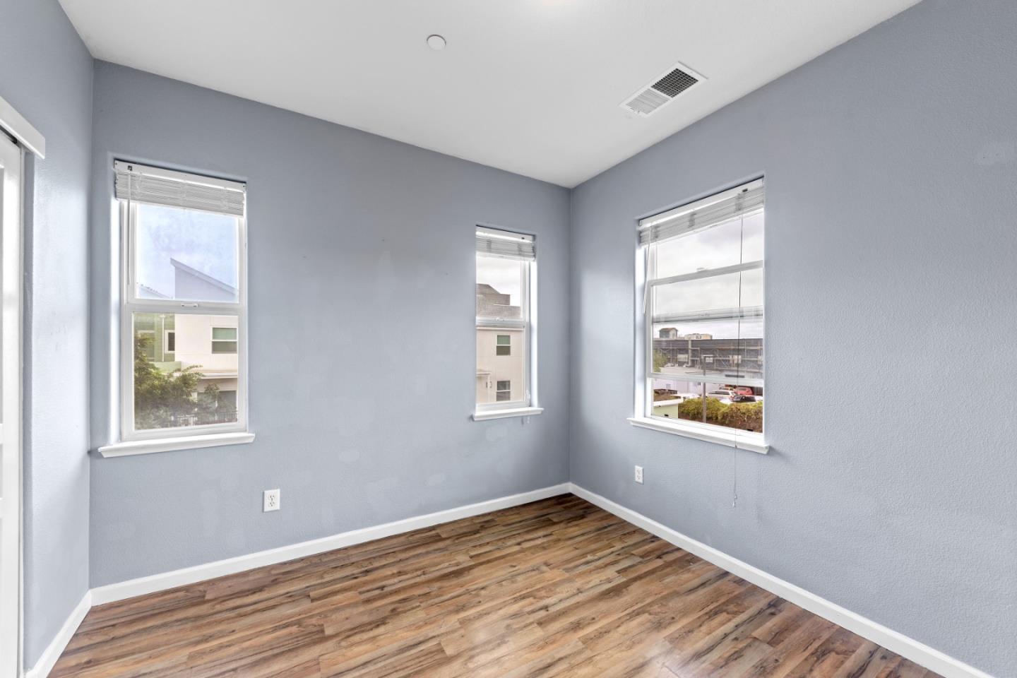 Detail Gallery Image 37 of 64 For 2872 10th St, San Pablo,  CA 94806 - 3 Beds | 2/1 Baths