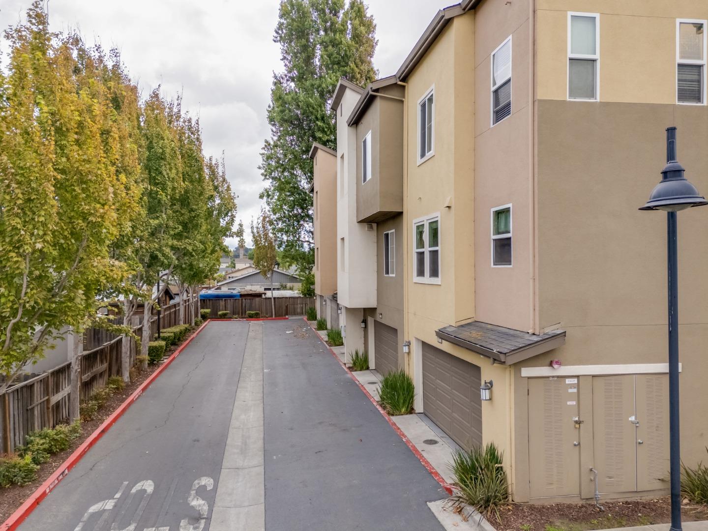 Detail Gallery Image 57 of 64 For 2872 10th St, San Pablo,  CA 94806 - 3 Beds | 2/1 Baths