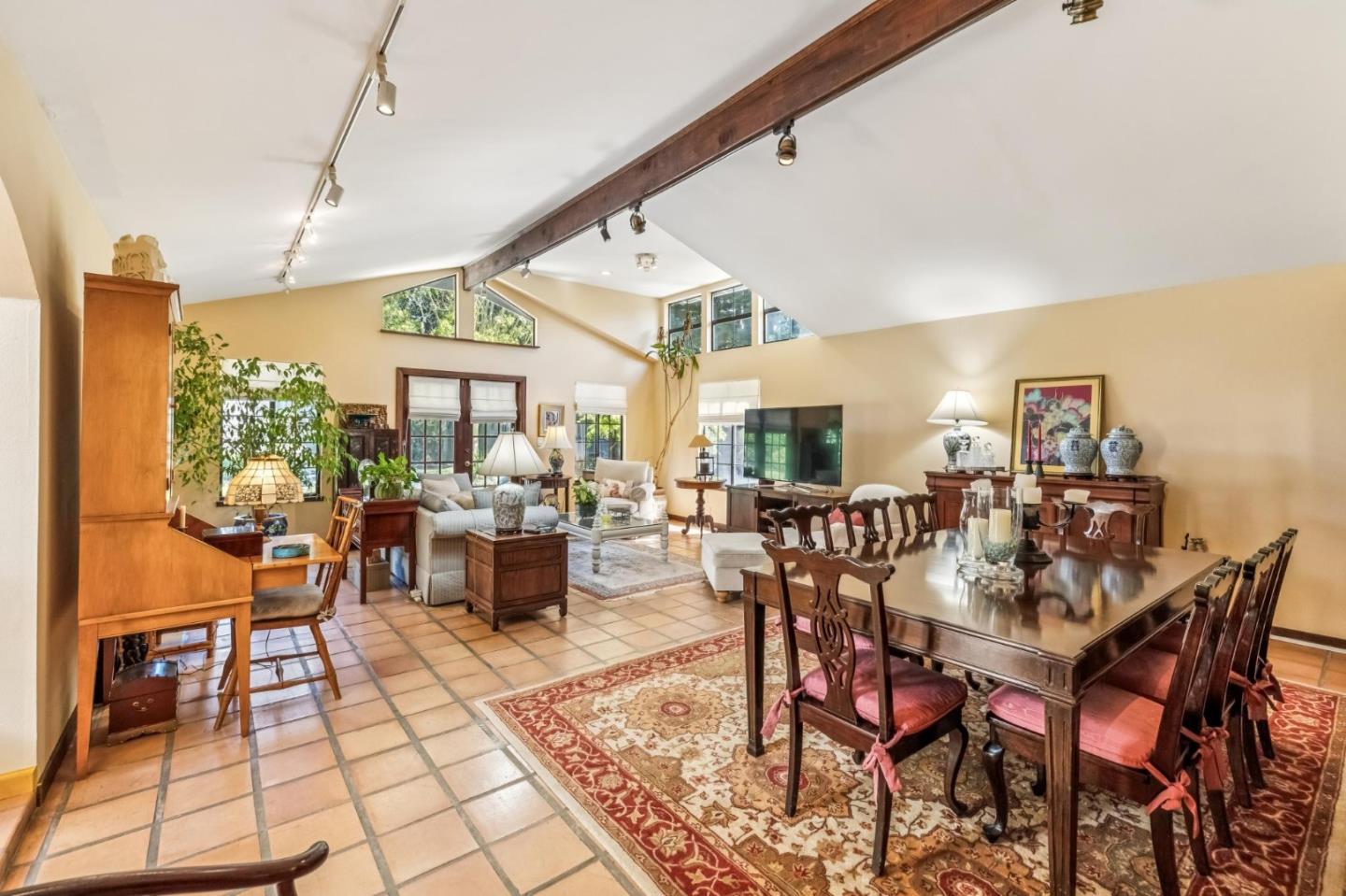 Detail Gallery Image 13 of 48 For 1211 Canada Rd, Woodside,  CA 94062 - 3 Beds | 2 Baths