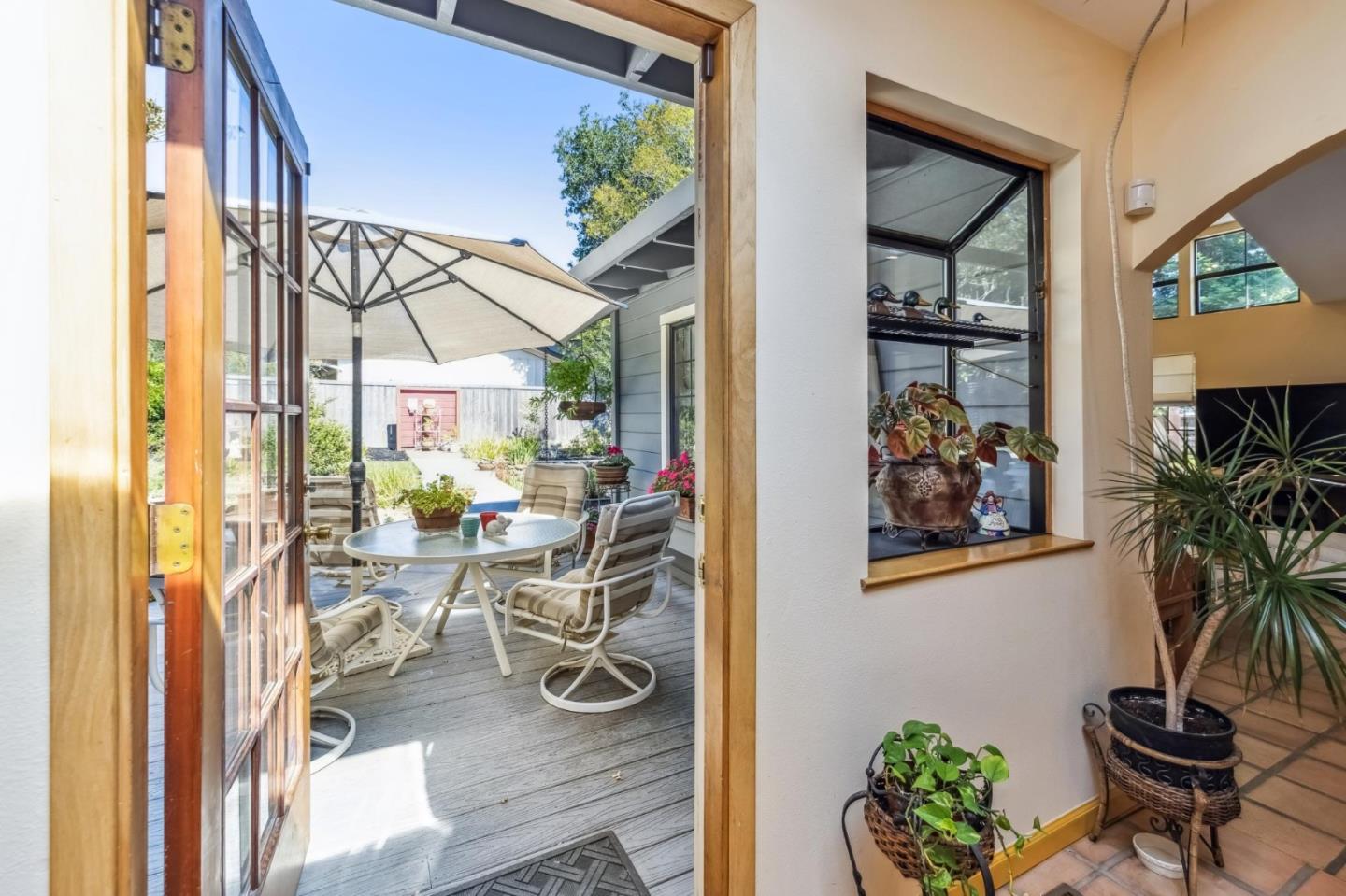 Detail Gallery Image 22 of 48 For 1211 Canada Rd, Woodside,  CA 94062 - 3 Beds | 2 Baths