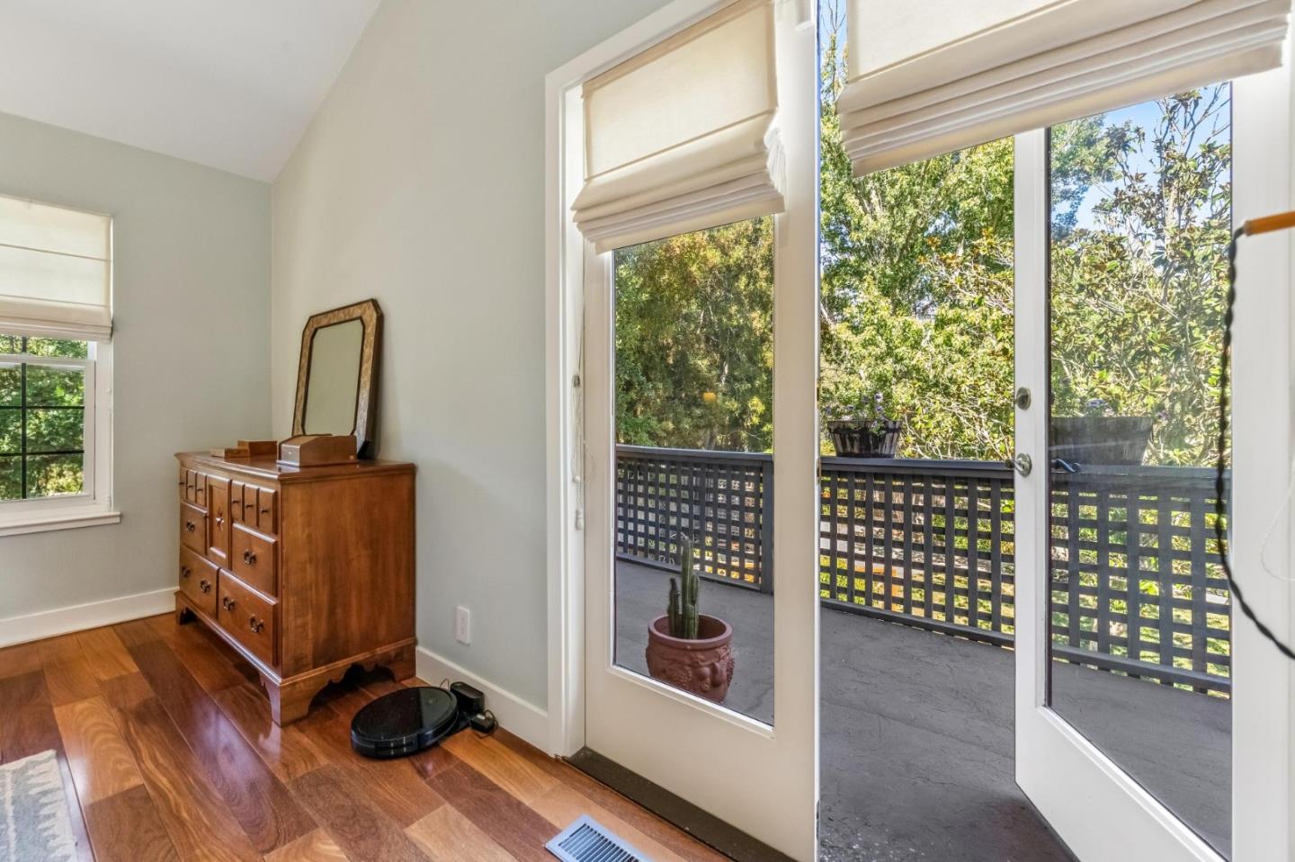 Detail Gallery Image 29 of 48 For 1211 Canada Rd, Woodside,  CA 94062 - 3 Beds | 2 Baths