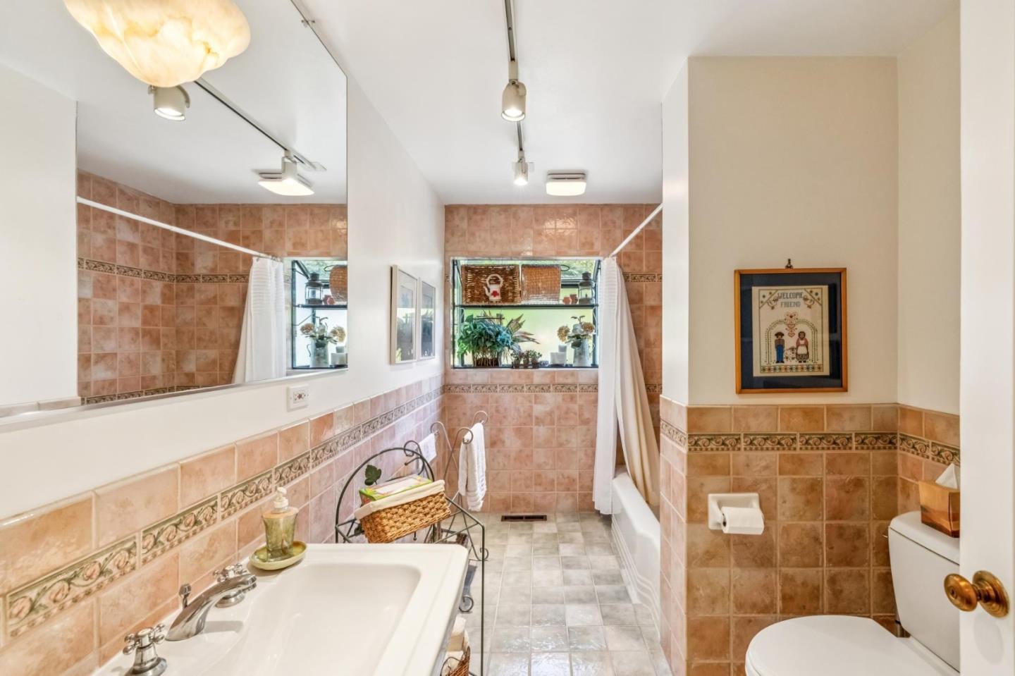 Detail Gallery Image 38 of 48 For 1211 Canada Rd, Woodside,  CA 94062 - 3 Beds | 2 Baths