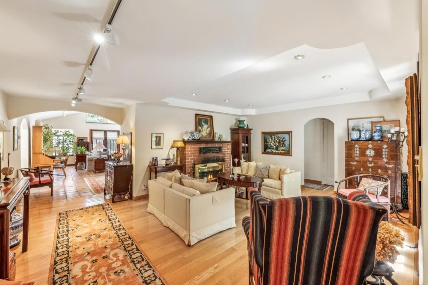 Detail Gallery Image 7 of 48 For 1211 Canada Rd, Woodside,  CA 94062 - 3 Beds | 2 Baths