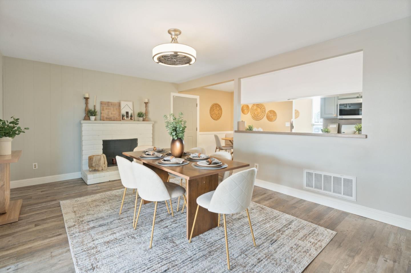 Detail Gallery Image 11 of 28 For 1316 Ginnywood Ct, Modesto,  CA 95355 - 3 Beds | 2 Baths