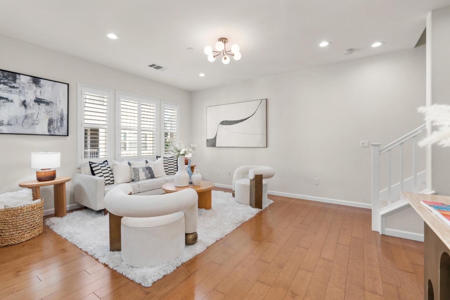 Detail Gallery Image 12 of 56 For 104 N Hummingbird Ln, San Mateo,  CA 94402 - 2 Beds | 2/1 Baths