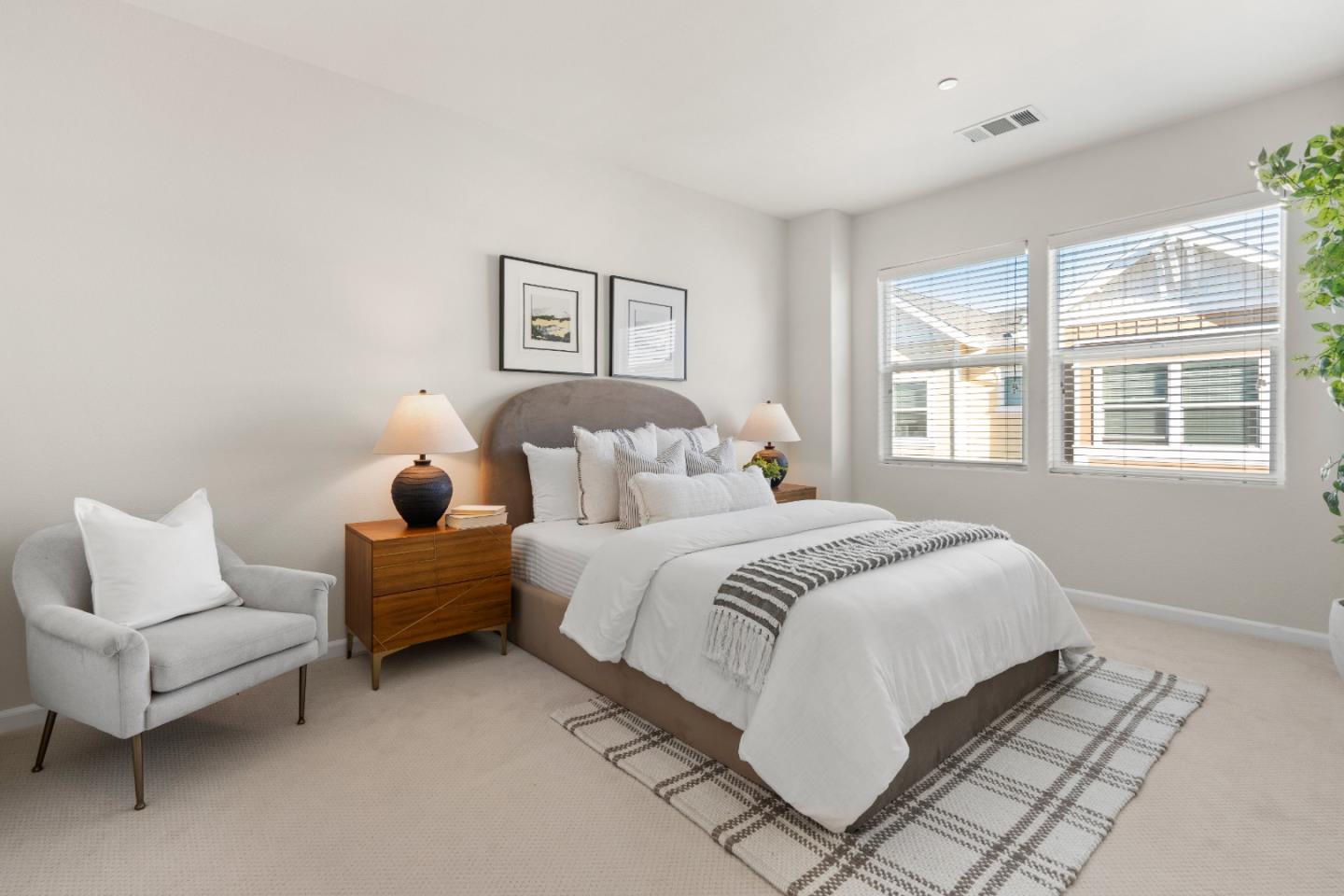 Detail Gallery Image 29 of 56 For 104 N Hummingbird Ln, San Mateo,  CA 94402 - 2 Beds | 2/1 Baths