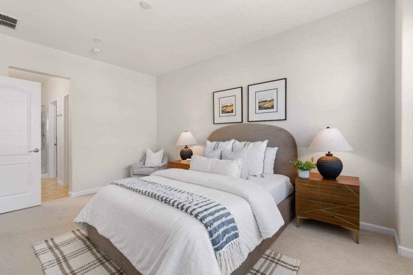 Detail Gallery Image 32 of 56 For 104 N Hummingbird Ln, San Mateo,  CA 94402 - 2 Beds | 2/1 Baths