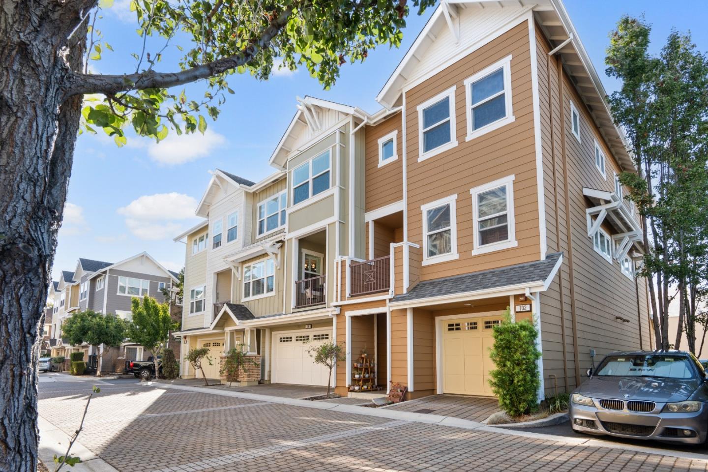 Detail Gallery Image 41 of 56 For 104 N Hummingbird Ln, San Mateo,  CA 94402 - 2 Beds | 2/1 Baths