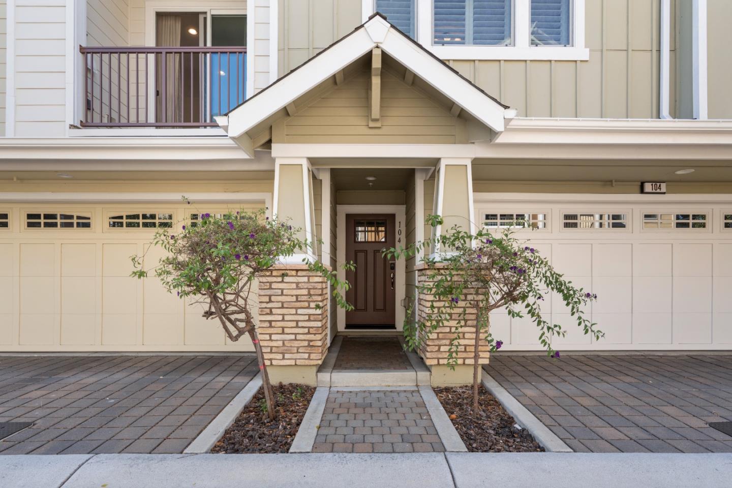 Detail Gallery Image 5 of 56 For 104 N Hummingbird Ln, San Mateo,  CA 94402 - 2 Beds | 2/1 Baths