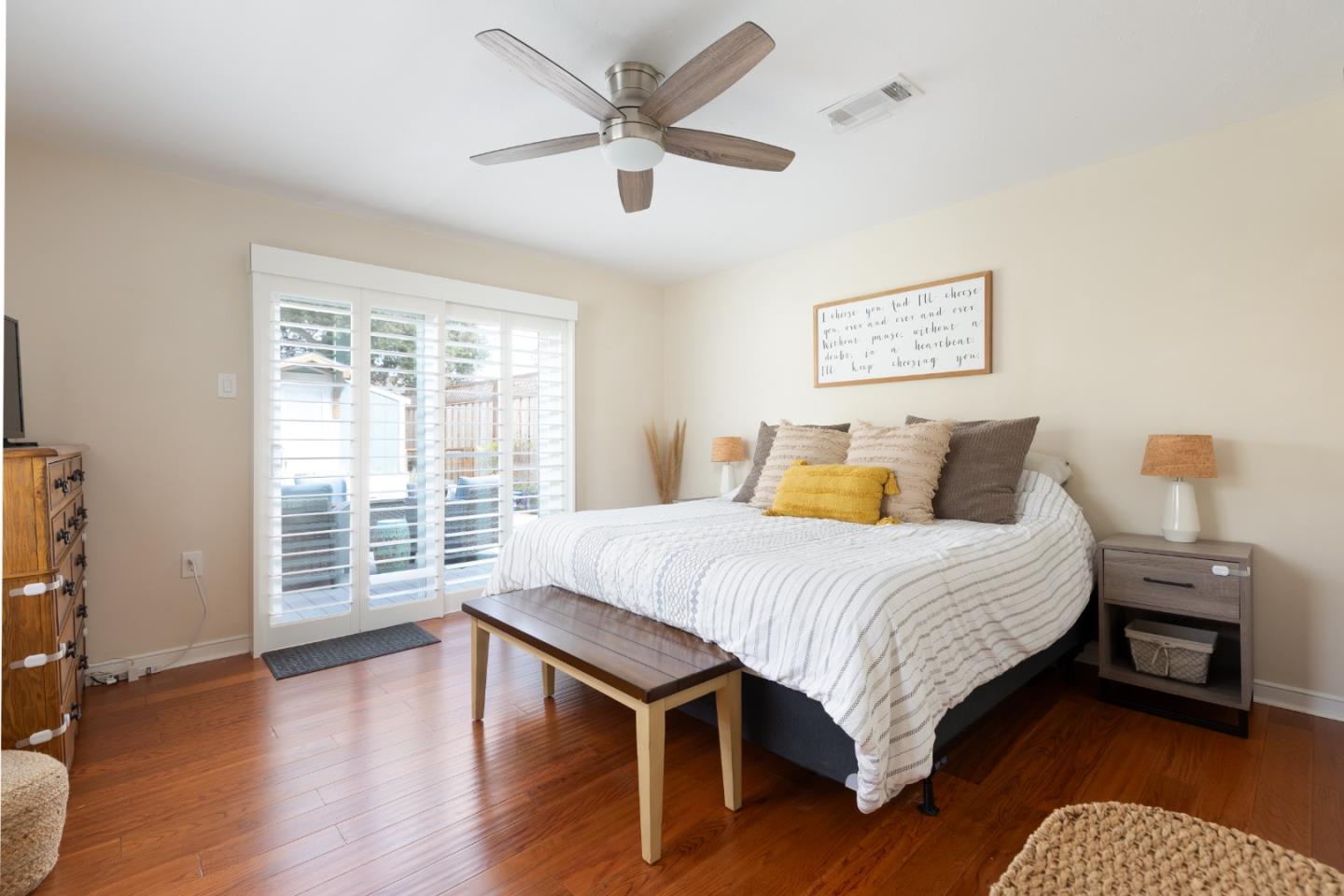 Detail Gallery Image 12 of 29 For 415 Hannon Ave, Monterey,  CA 93940 - 2 Beds | 2 Baths