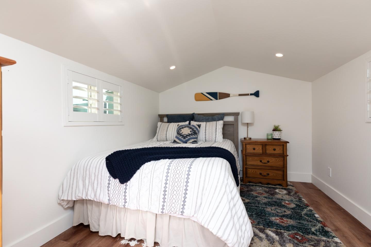 Detail Gallery Image 20 of 29 For 415 Hannon Ave, Monterey,  CA 93940 - 2 Beds | 2 Baths