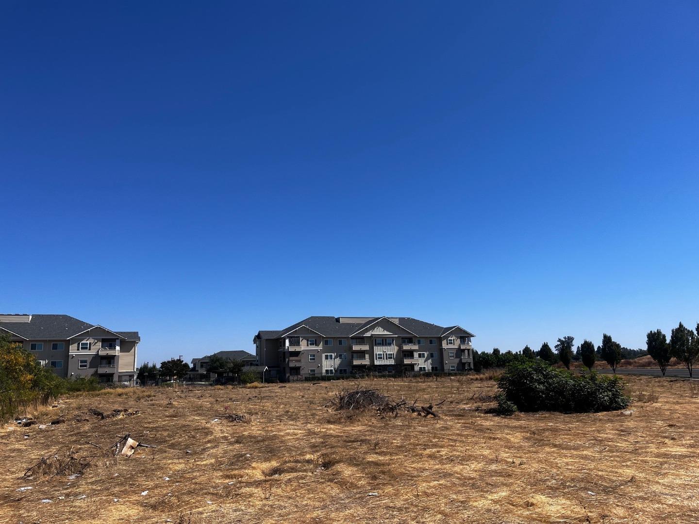Detail Gallery Image 3 of 10 For 0 E Stockton Blvd, Elk Grove,  CA 95624 - – Beds | – Baths